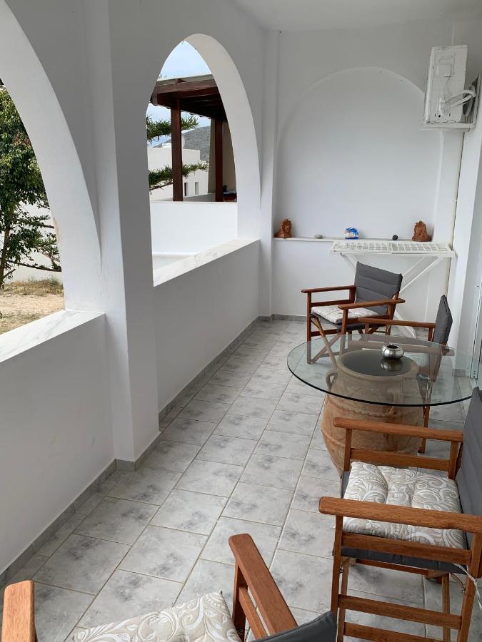 Two Palm Trees Apartment Adamantas  Ngoại thất bức ảnh